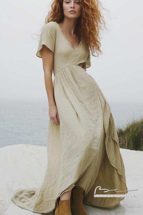 Stunning redhead in a flowing linen dress at Côte de Granit Rose
